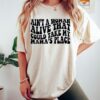 Ain’t A Woman Alive That Could Take My Mama’s Place Shirt Happy Mother’s Day Mommy Advice Tee Gift For Mommy