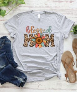 Blessed Mom Sunflower Leopard Print Shirt Mother’s Day Gift God Mother Tee Blessed Mom Sunflower Leopard Print Shirt Mother’s Day Gift God Mother Tee