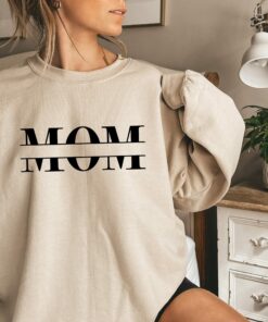 Custom Mom Shirt with Names Personalized Mother’s Day Tee Cute Mom Life Gift Custom Mom Shirt with Names Personalized Mother’s Day Tee Cute Mom Life Gift