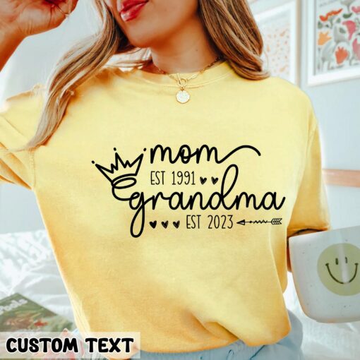 Customized Mom Est Grandma Est Shirt Personalized Mom Grandma Tee Pregnancy Announcement Promoted to Grandma Gift