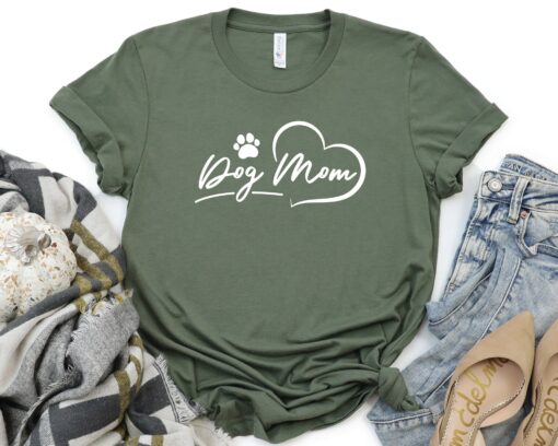 Dog Mom Shirt Gift For Dog Mama Mother’s Day Tee