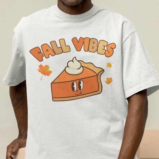 Fall Vibes Pumpkin Cake Thanksgiving Gift Tee