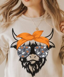 Halloween Highland Cow Cattle Lover Sweater Heifer Spooky Season Mom Gift Shirt Halloween Highland Cow Cattle Lover Sweater Heifer Spooky Season Mom Gift Shirt