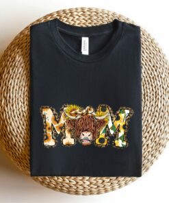 Highland Cow Shirt Howdy Cool Mama Tee Mother’s Day Gift Highland Cow Shirt Howdy Cool Mama Tee Mother’s Day Gift
