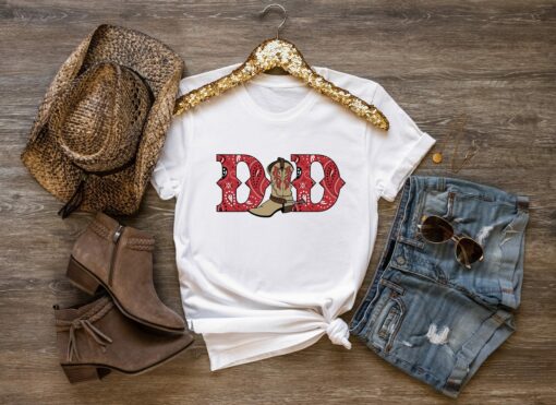 Howdy Country Dad Shirt Western Cowboy Papa Boots Happy Father’s Day Tee