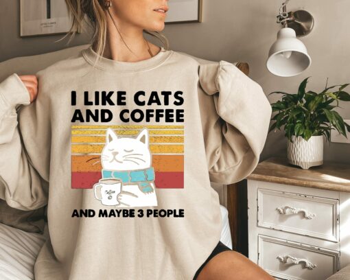 I Like Cats And Coffee Vintage Cat Mom Tee Cat Lover Shirt