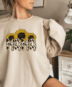 Leopard Mama Sunflower T-shirt Mother’s Day Gift for Mommy Leopard Mama Sunflower T-shirt Mother’s Day Gift for Mommy