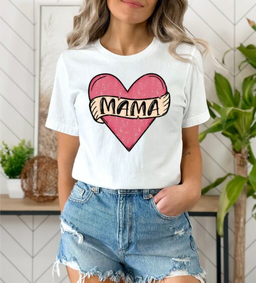 Mama Retro Heart Mother’s Day Gift New Mommy Shirt