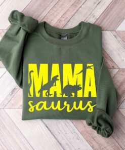 Mama Saurus Dinosaur Sweatshirt Unique Cute Mom Gift Mama Saurus Dinosaur Sweatshirt Unique Cute Mom Gift