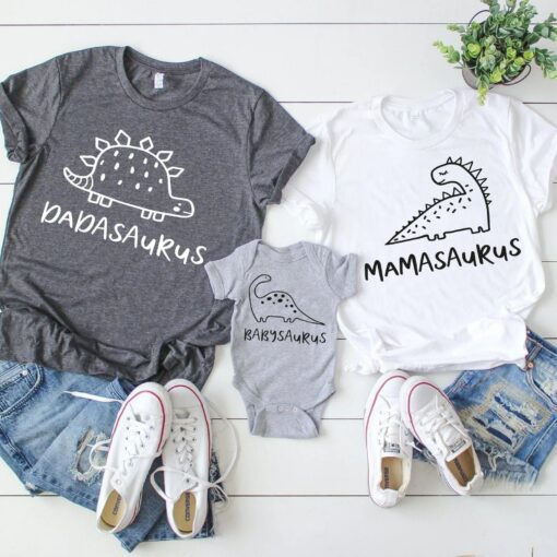 Mamasaurus Dadasaurus Babysaurus Shirt Dinosaur Matching Family Outfit Gift Funny Vacation Trip Tee