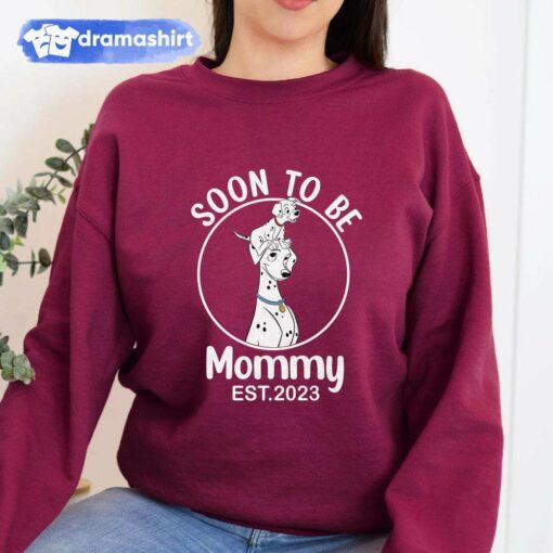 Perdita Soon to be Mommy Est 2023 Mother’s Day Sweatshirt 101 Dalmatians