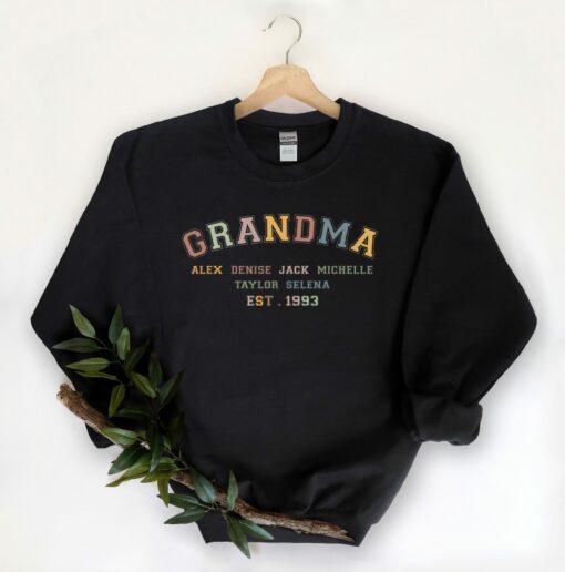 Personalized Grandma with Kids Names Date Gift for Mother’s Day from grandkids