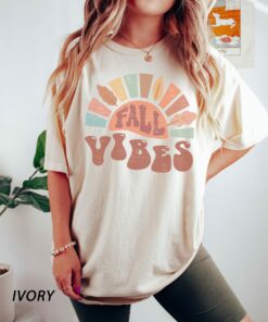 Retro Fall Vibes Shirt Cute Thankgivings T-shirt Retro Fall Vibes Shirt Cute Thankgivings T-shirt