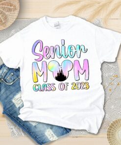 Senior Mom Class Of 2023 Gradient Color Disney Castle School Tee