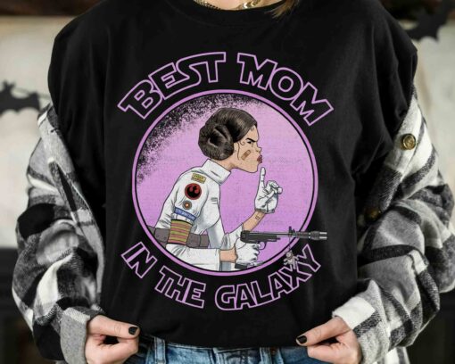 Star Wars Mother’s Day Princess Leia Best Mom In The Galaxy Retro Shirt Galaxy’s Edge Family Birthday Gift