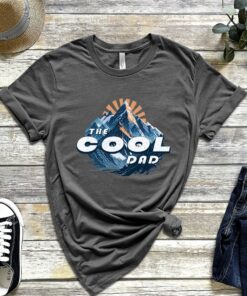 The Cool Dad The Legend Shirt Best Dad Ever Fathers’ Day Gift for Daddy The Cool Dad The Legend Shirt Best Dad Ever Fathers’ Day Gift for Daddy