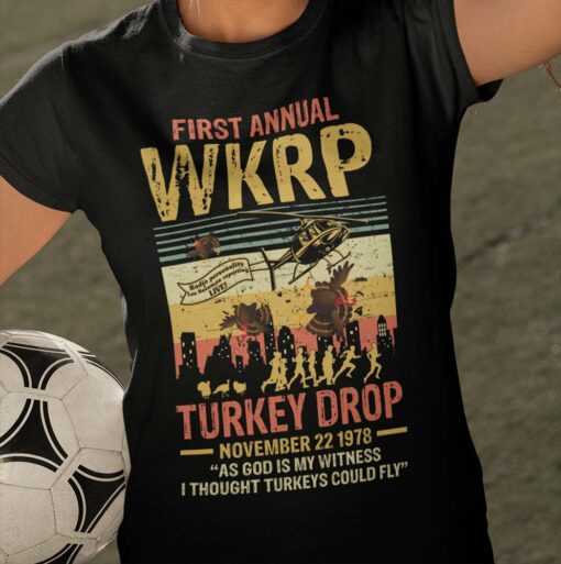 Vintage Happy Thanksgiving First Annual Wkrp Turkey Drop Thanksgiving Day Shirt