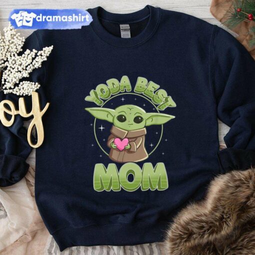 Yoda Best Mom Mother’s Day Sweatshirt Star Wars