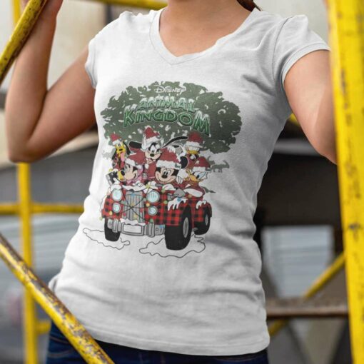 Animal Kingdom Safari Christmas T-shirt Disney