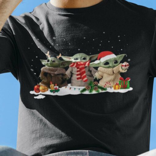 Baby Yoda The Mandalorian Movie Lover Christmas T-shirt