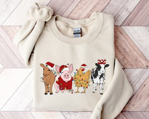 Christmas Cow Farm Animals Sweatshirt Lovely Unique Xmas Gift