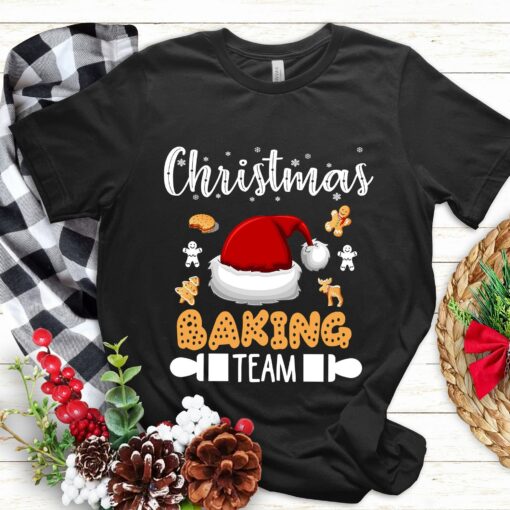 Christmas Gingerbread Cookies Team Santa Claus Hat Funny Sweatshirt Lovely Unique Xmas Gift