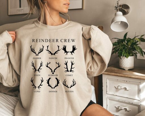 Christmas Reindeer Crew Sweatshirt Lovely Unique Xmas Gift