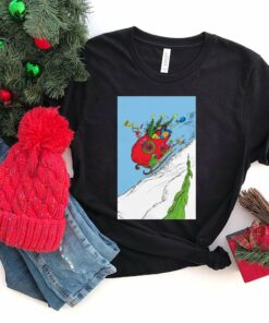 Classic The Grinch & Max Runaway Sleigh Christmas T-Shirt
