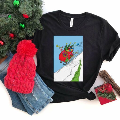 Classic The Grinch & Max Runaway Sleigh Christmas T-Shirt