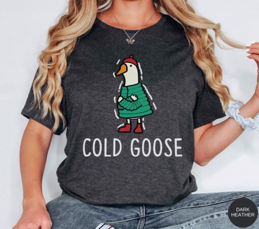 Cold Silly Goose Funny Christmas Sweatshirt Lovely Unique Xmas Gift