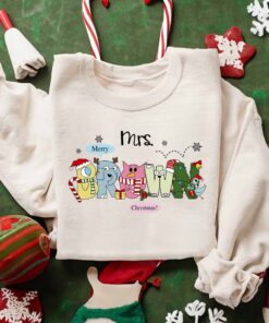 Custom Teacher Elephant And Piggie Christmas Sweatshirt Lovely Unique Xmas Gift