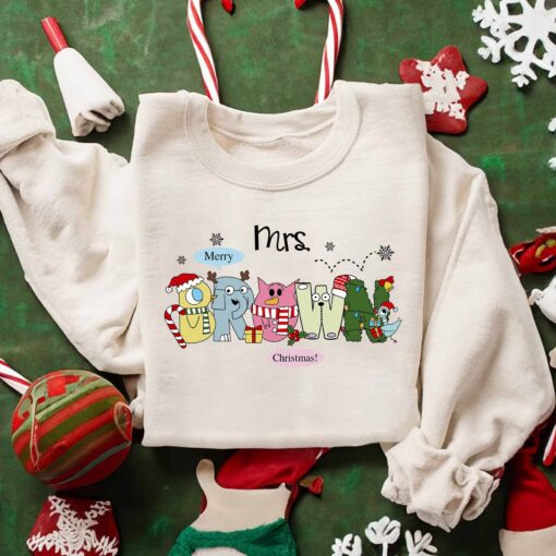 Custom Teacher Elephant And Piggie Christmas Sweatshirt Lovely Unique Xmas Gift