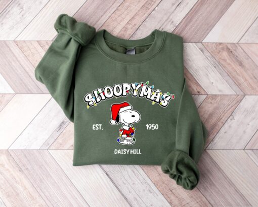 Cute Snoopymas Est 1950 Daisy Hill Christmas Cartoon Character Sweatshirt Lovely Unique Xmas Gift