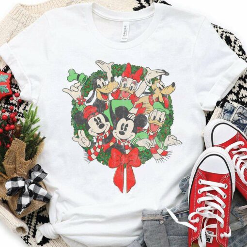 Disney Group Shot Christmas Wreath T-Shirt