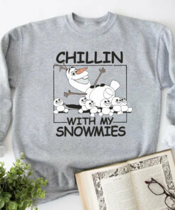 Disneyland Frozen Olaf Chillin With My Snowmies Sweatshirt