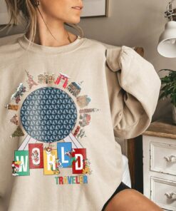 Disneyworld Traveler Epcot Mickey and Friends Christmas Sweatshirt