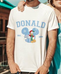 Donald Duck Est 1934 Christmas T-shirt Disney