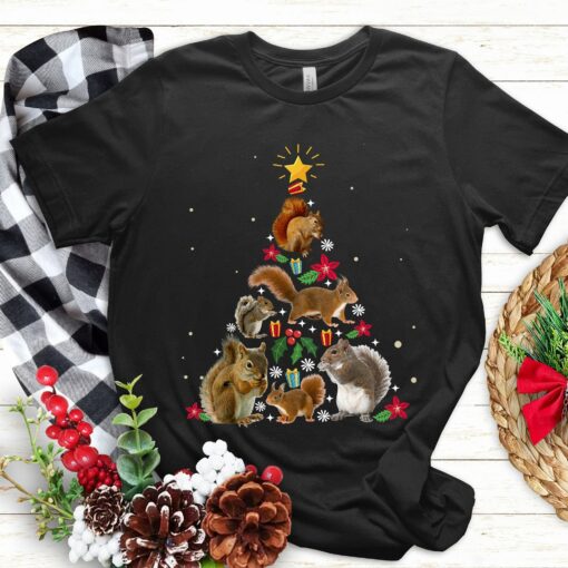 Funny Squirrel Christmas Tree Sweatshirt Lovely Unique Xmas Gift