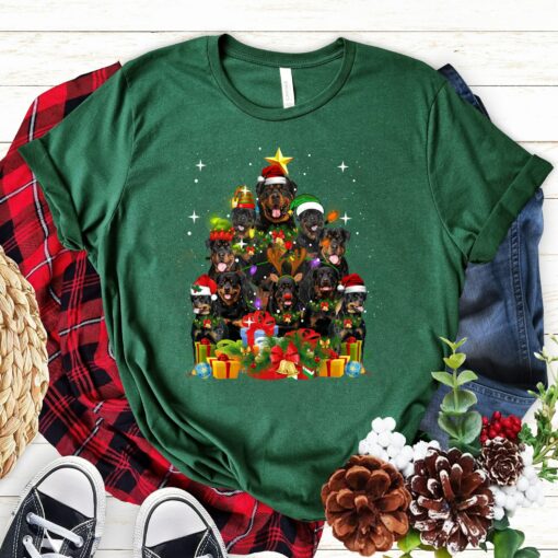 Happy Rottweiler Dog Christmas Tree Sweatshirt Lovely Unique Xmas Gift