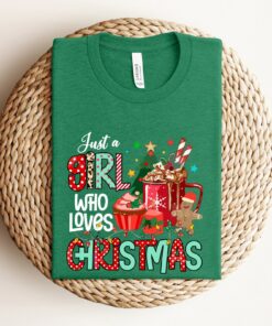 Just A Girl Who Loves Grinchmas Gingerbread Cookies Christmas Sweatshirt