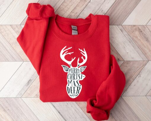 Merry Christmas Deer Cute Reindeer Head Sweatshirt Basic Unique Xmas Gift