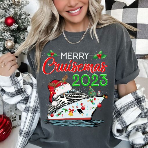 Merry Cruisemas 2023 Christmas Santa Reindeer Cruise Sweatshirt Cute Unique Xmas Gift