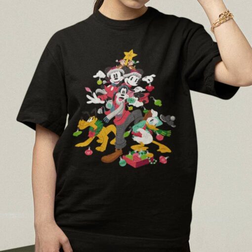 Mickey Minnie Goofy Pluto Chip Dale Christmas Tree T-Shirt Disney