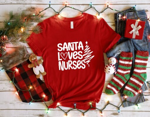 Santa Loves Nurses Funny Sweatshirt Lovely Unique Xmas Gift