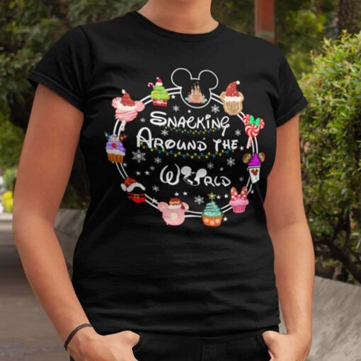 Snacking Around The World Christmas T-shirt Disney