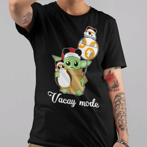 Star War Baby Yoda Christmas T-shirt