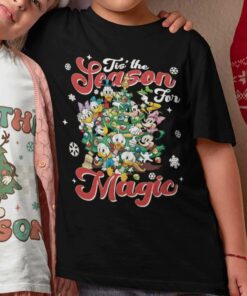 Tis The Season For Magic Mickey Minnie Donald Daisy Goofy Pluto Christmas Black Tee Disney