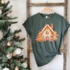 Vintage Gingerbread Cookies House Cute Girl Christmas Sweatshirt