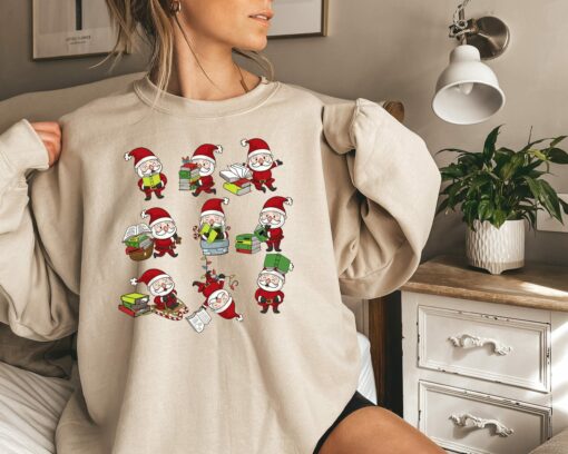 Funny Santa Claus Reading Books Sweatshirt Lovely Unique Xmas Gift