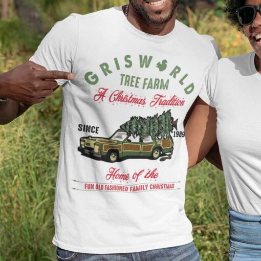 Griswold Green Truck Christmas Tree T-shirt